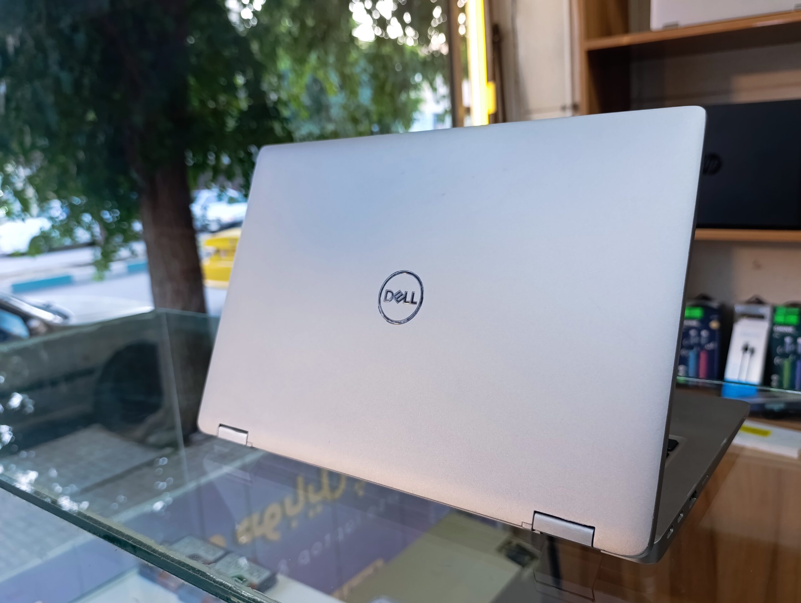 لپ تاپ دل Dell latitude 5320 - i7 1185G7